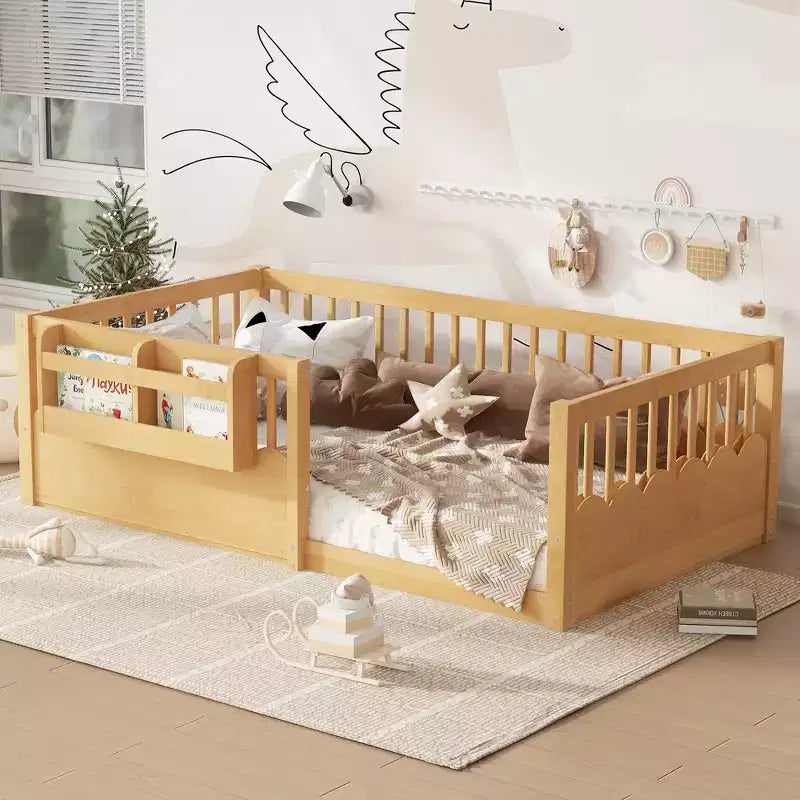 Cadre de lit au sol Montessori (Simple/Double/King) en bois avec barrière de sécurité et étagère à livres