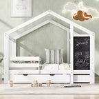 Lit d'enfant en forme de maison grandeur nature avec tableau noir et tiroirs de rangement