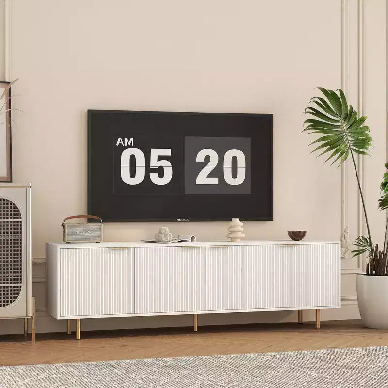 Meuble TV de 68 pouces avec portes de rangement et étagères multimédia